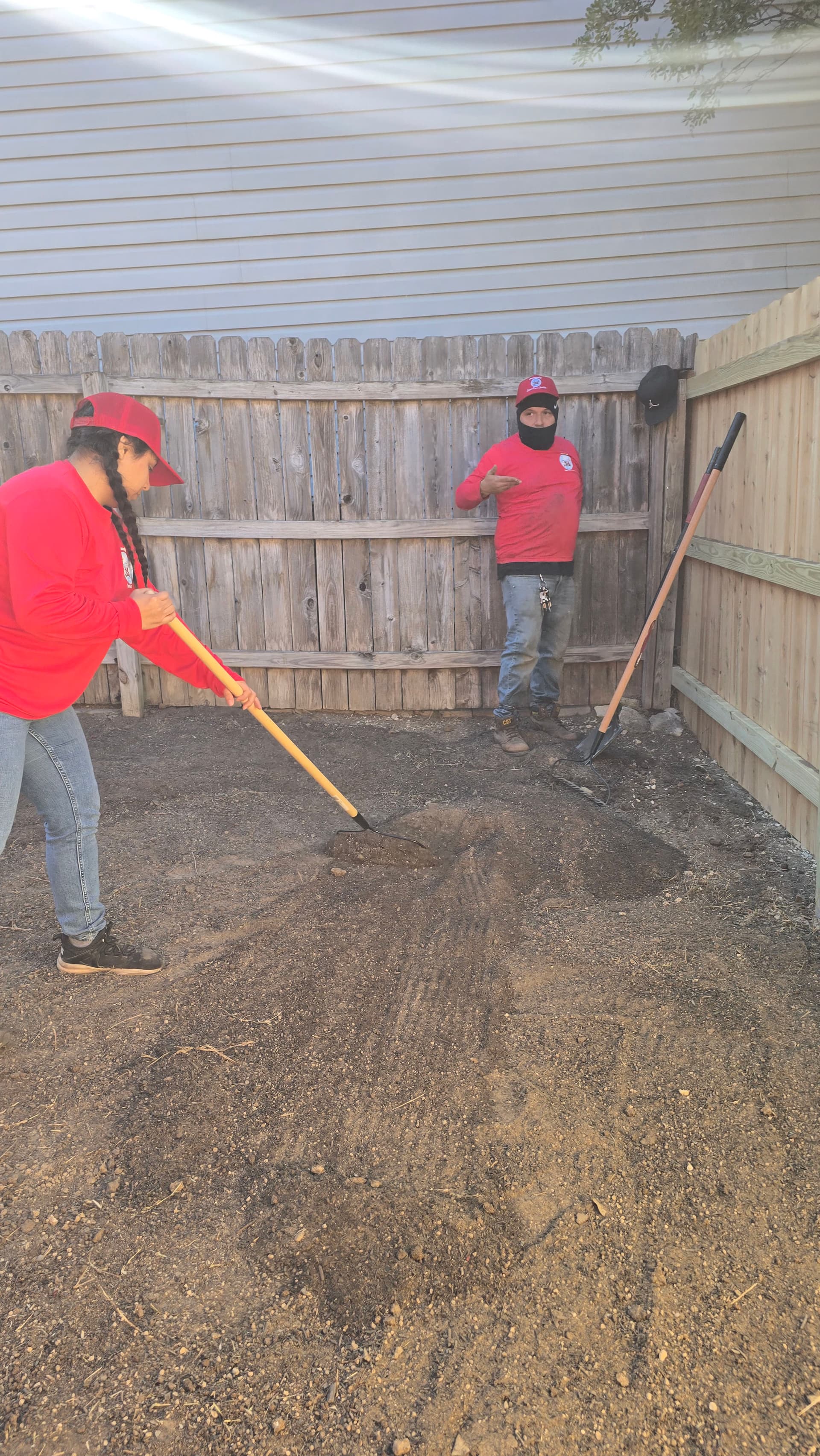 Gallery photos for Boosting Lawn Vitality with Quality Topsoil: Image #8